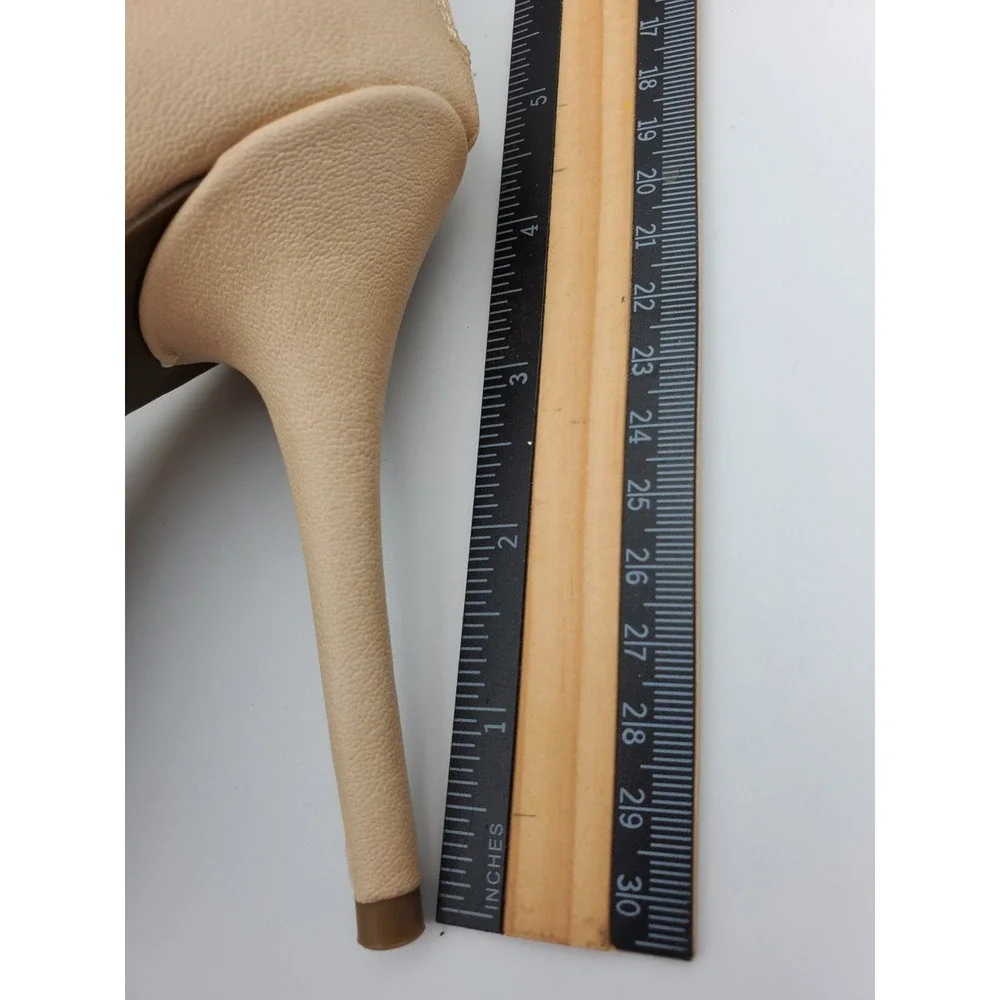 Jennifer Lopez JLCANDINUDE high heels Size 7.5 new in box